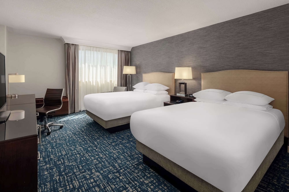 Hilton Concord - photo 7