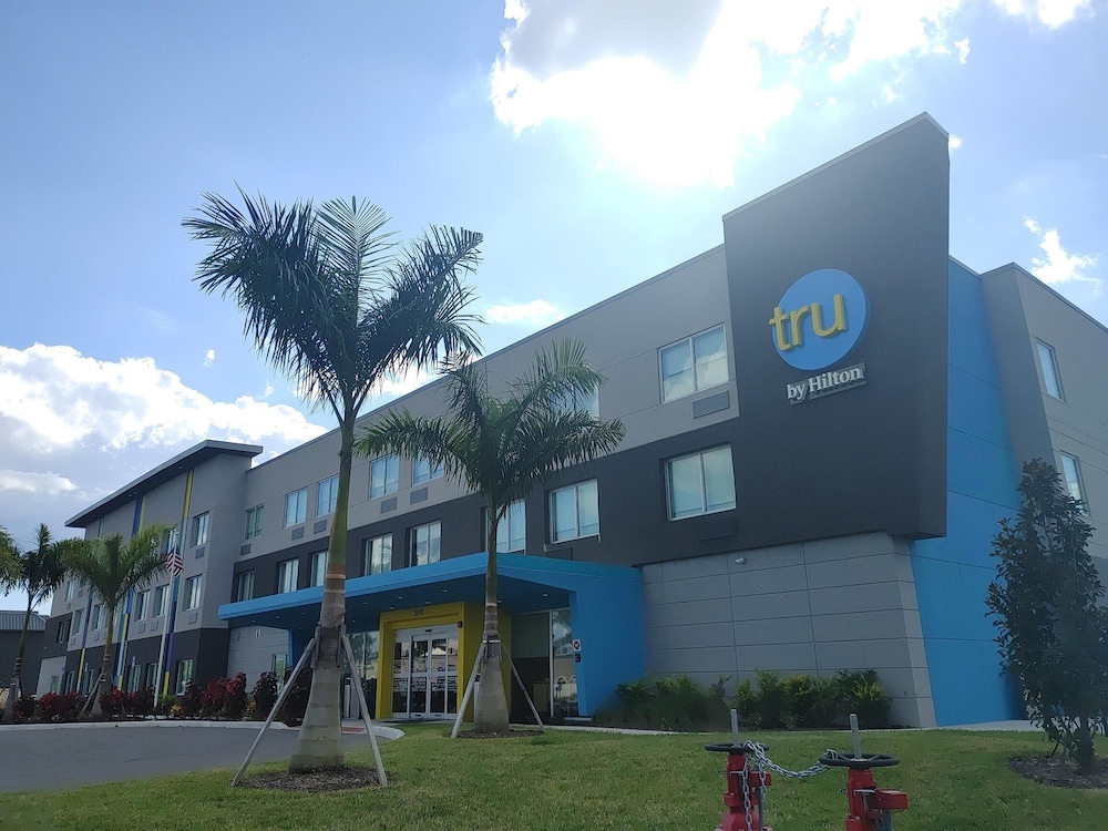 Tru By Hilton Bradenton I 75 FL - photo 39
