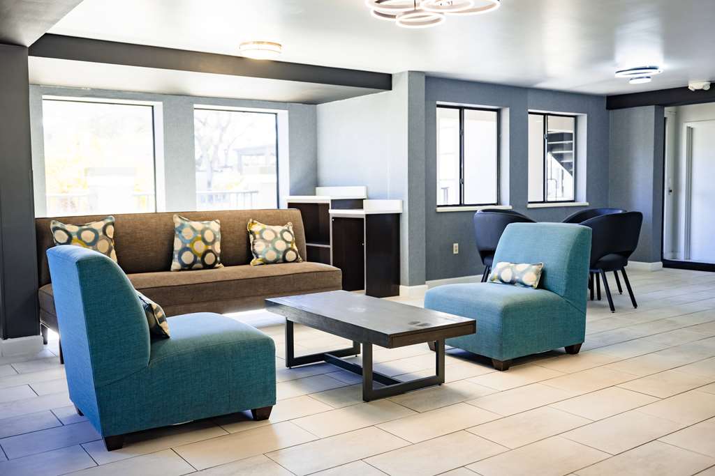 La Quinta Inn by Wyndham Tampa Near Busch Gardens - photo 14