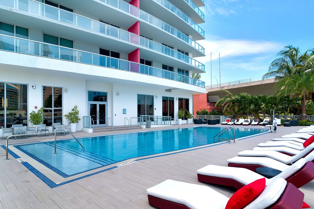 Private Residences at Beachwalk by SoFla Vacations - photo 15