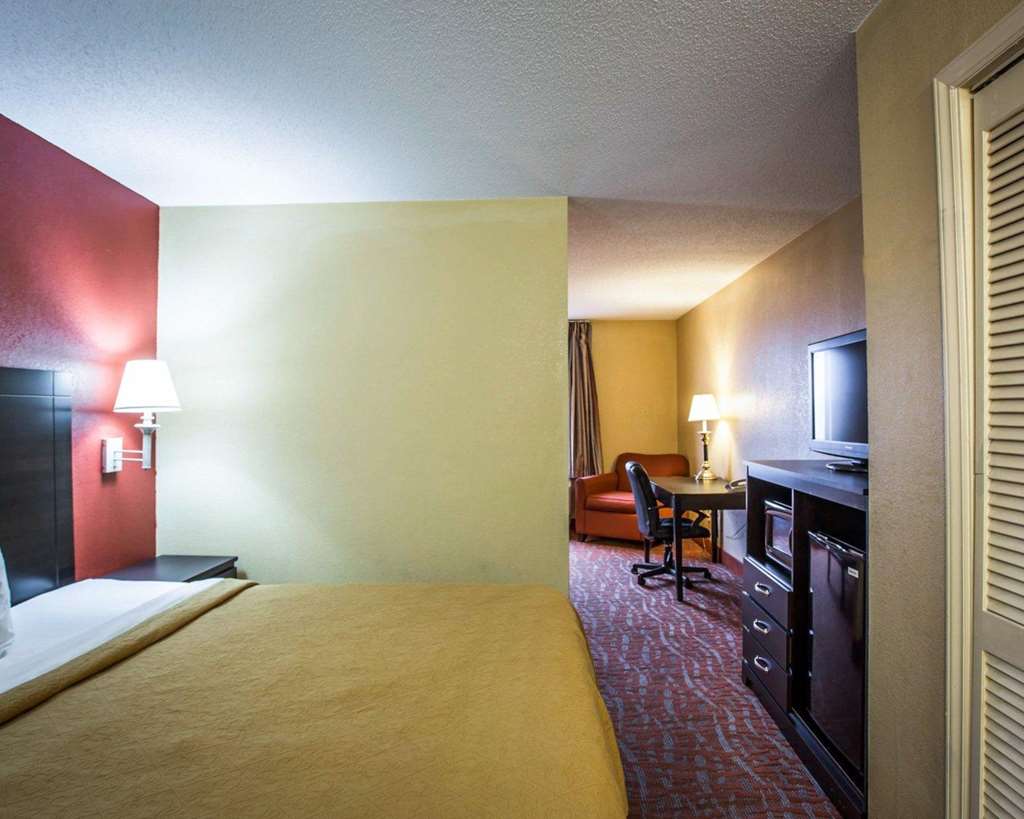 Quality Inn & Suites Monroe - photo 21