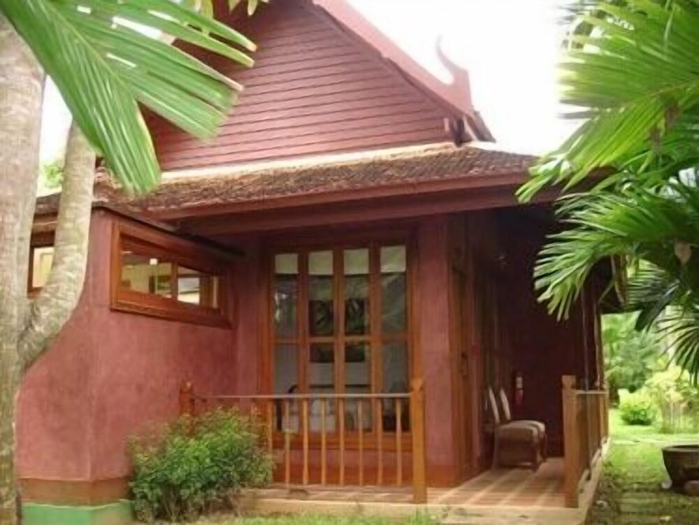 Petchvarin Resort and Spa in Tha Yang, Thailand