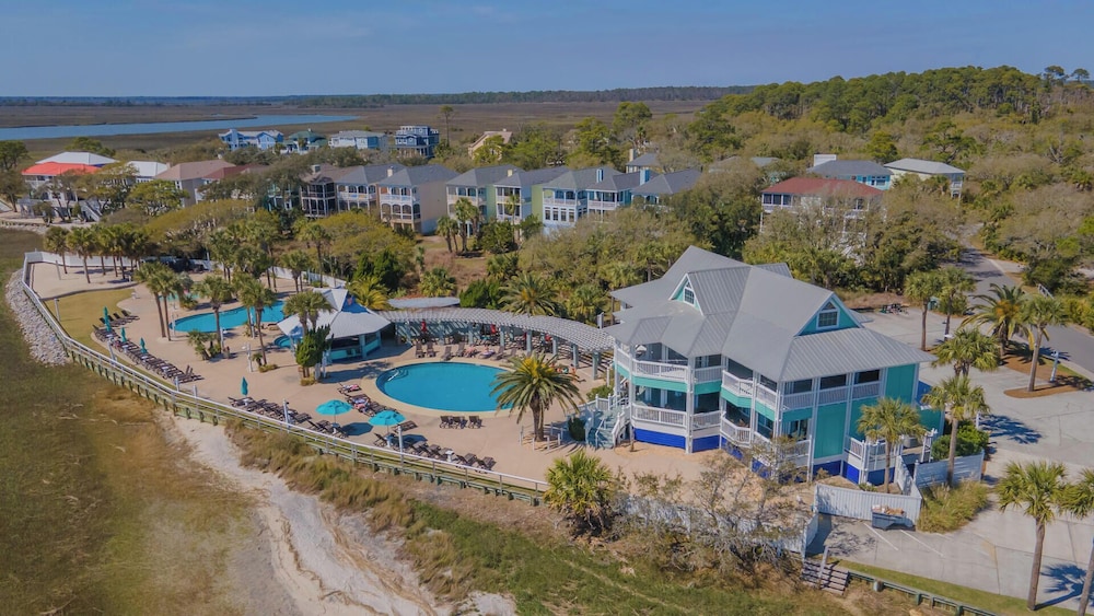 125 Ocean Point in Beaufort, United States