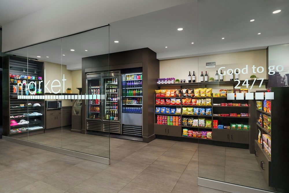 Courtyard by Marriott New York Manhattan Times Square - photo 35