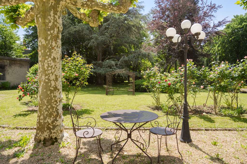 Hotel The Originals Bourg en Bresse Gare Terminus