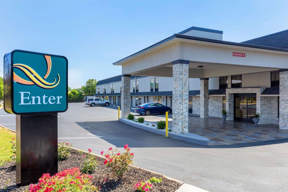 Quality Inn Cleveland North in Cleveland, United States