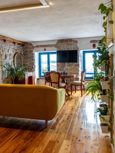 Old House — 4-Star Luxury Hotel in Vodice, Croatia