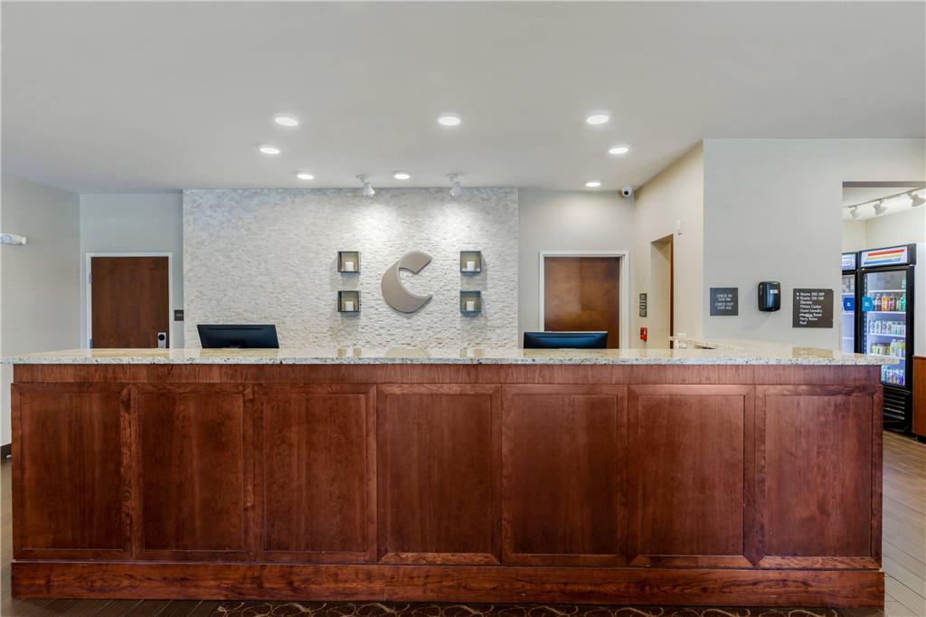Comfort Suites Loveland - photo 9