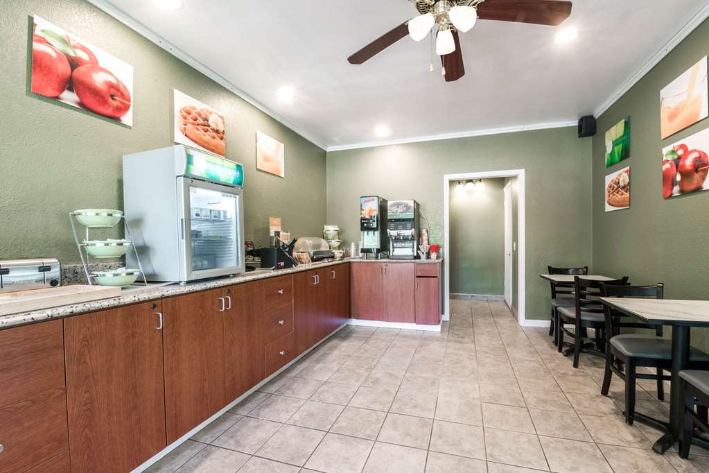 Quality Inn & Suites Bainbridge Island - photo 49