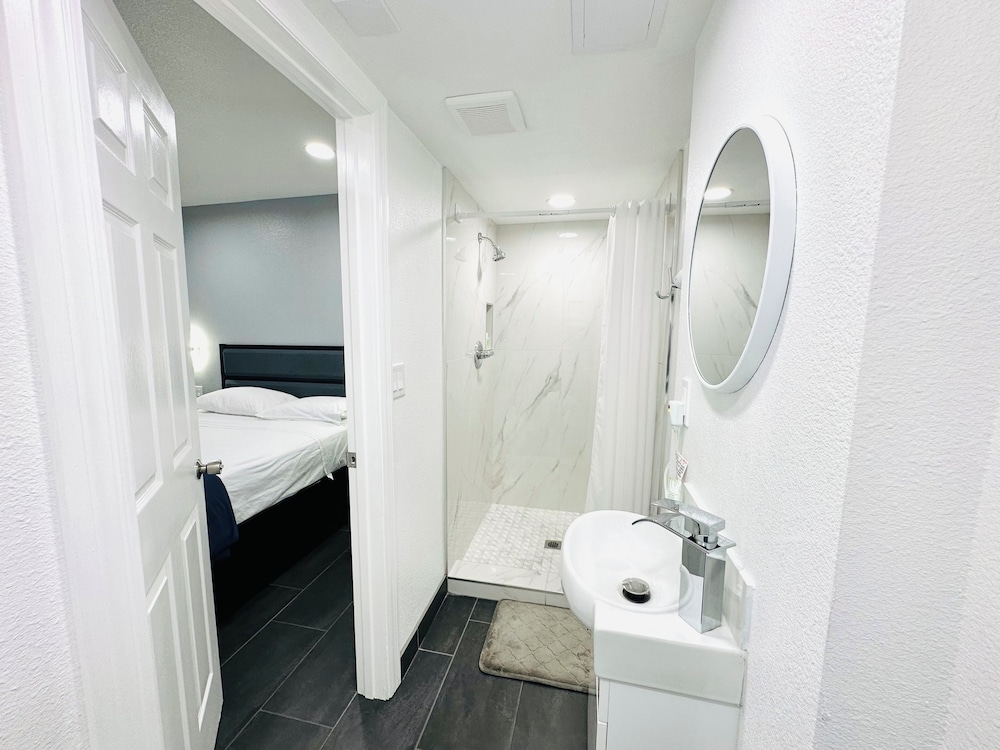 Perfect Inn Motel - photo 38