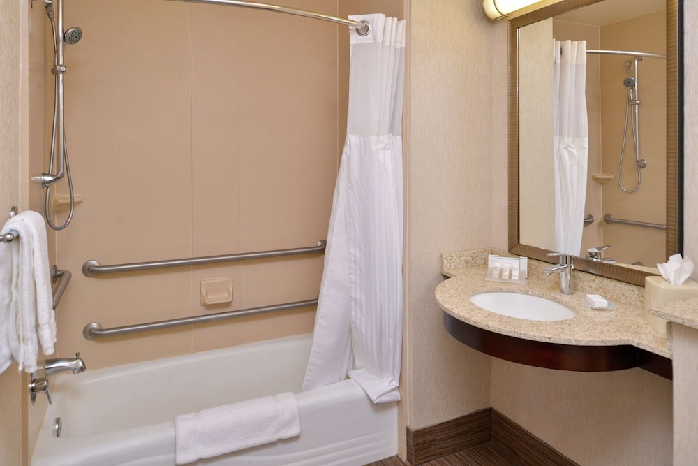 Hilton Garden Inn Boise Spectrum - photo 40