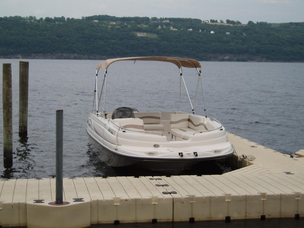 The Anchor Inn and Marina - photo 40