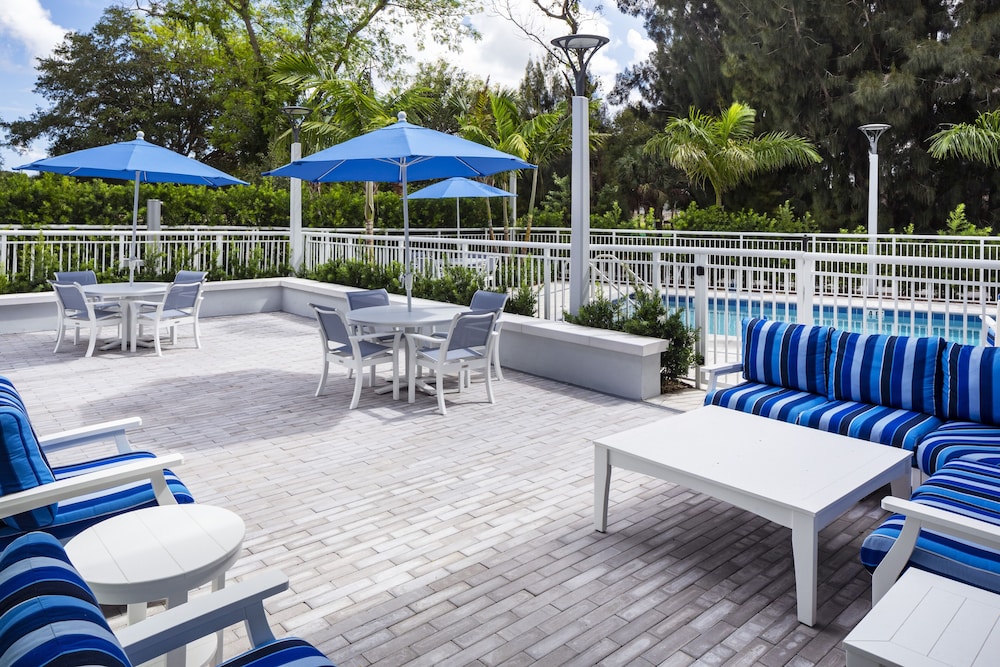Star Suites: An Extended Stay Hotel - photo 22