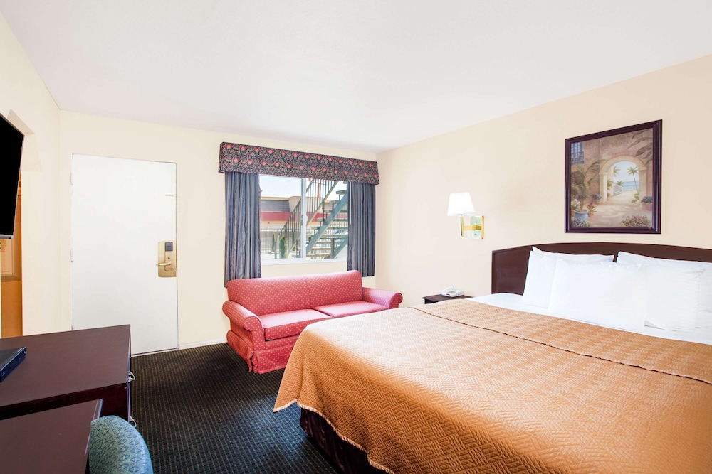 Travelodge by Wyndham Barstow - photo 10
