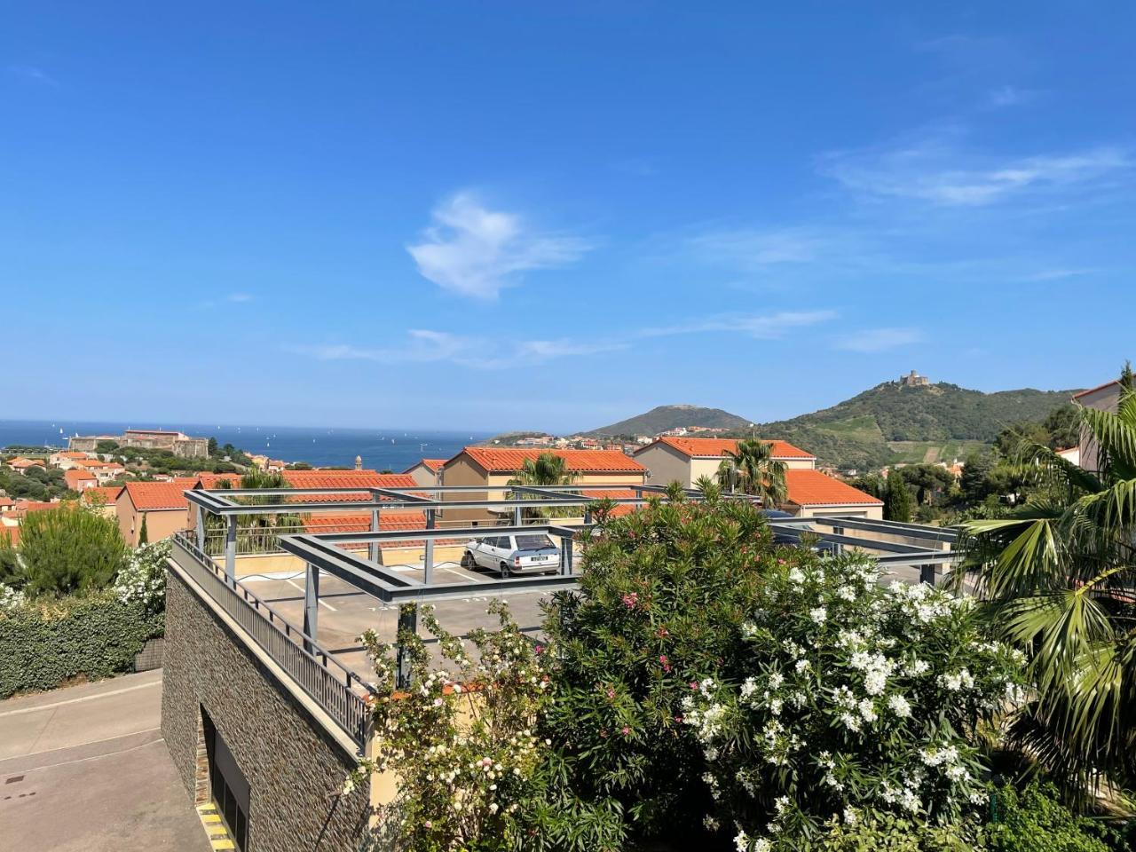 Saphir Vue Mer Et Montagne Wifi Fibre Piscine Et Garage Prive — 4-Star Luxury Hotel in Collioure, France