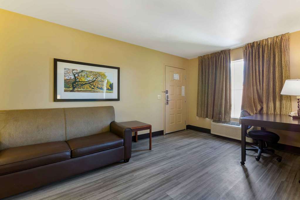 Extended Stay America Phoenix Chandler E. Chandler Blvd. - photo 20