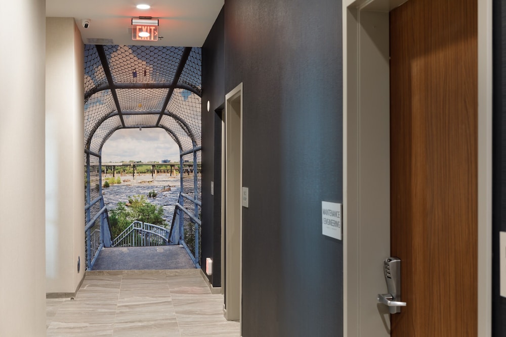 Courtyard by Marriott Richmond Scott s Addition - photo 30