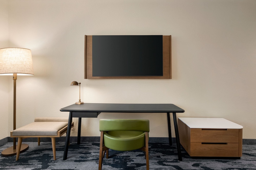 Fairfield Inn & Suites by Marriott Bonita Springs - photo 13