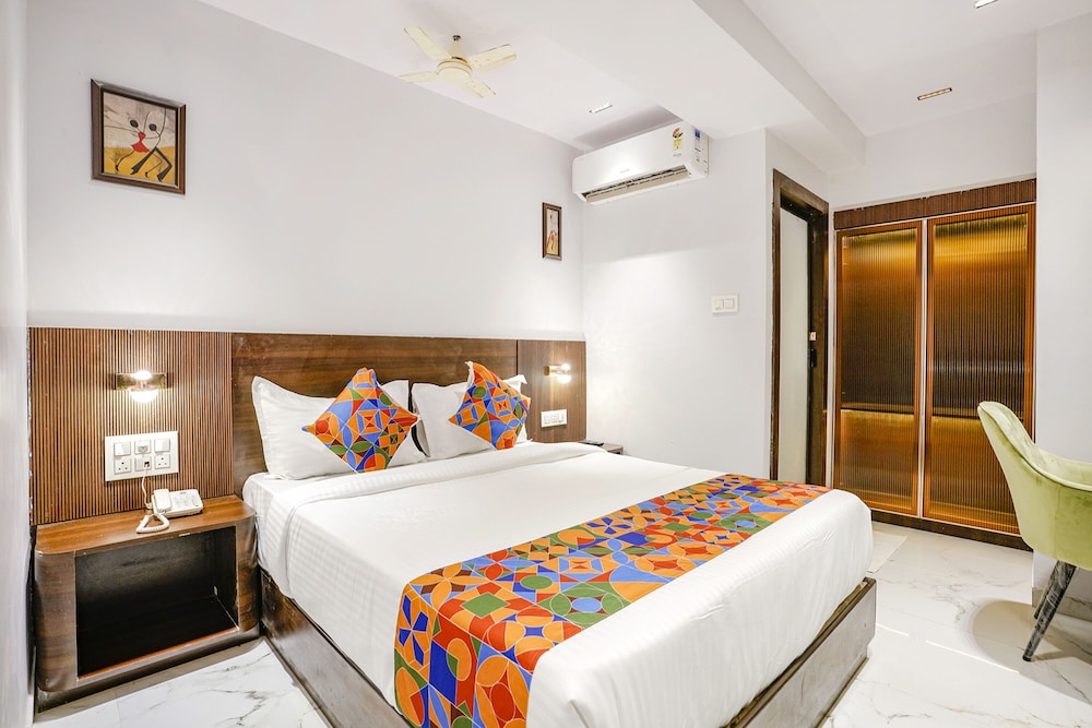 Fabhotel Peralz - carbon neutral hotel in Mumbai