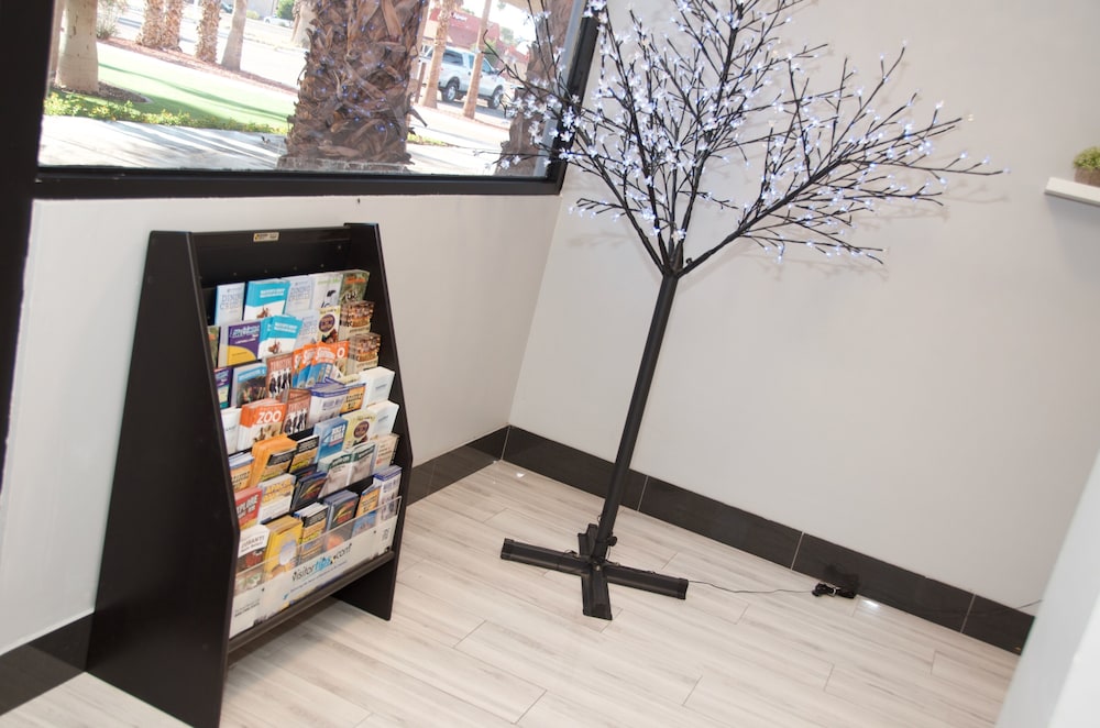 Ramada by Wyndham Yuma - photo 4