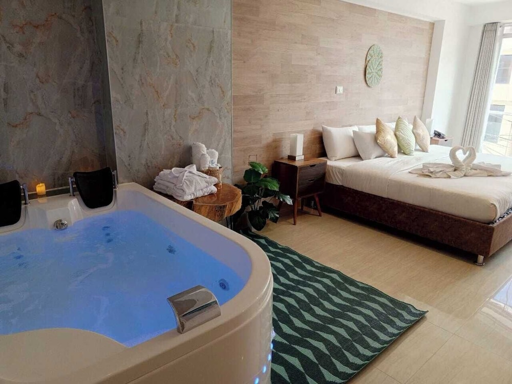 Jacuzzi Spa Cusco Hotel - carbon neutral hotel in Cusco
