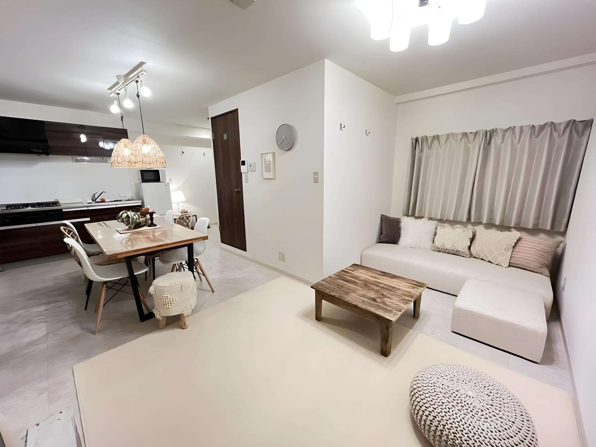 Loirsir — 4-Star Luxury Hotel in Osaka, Japan