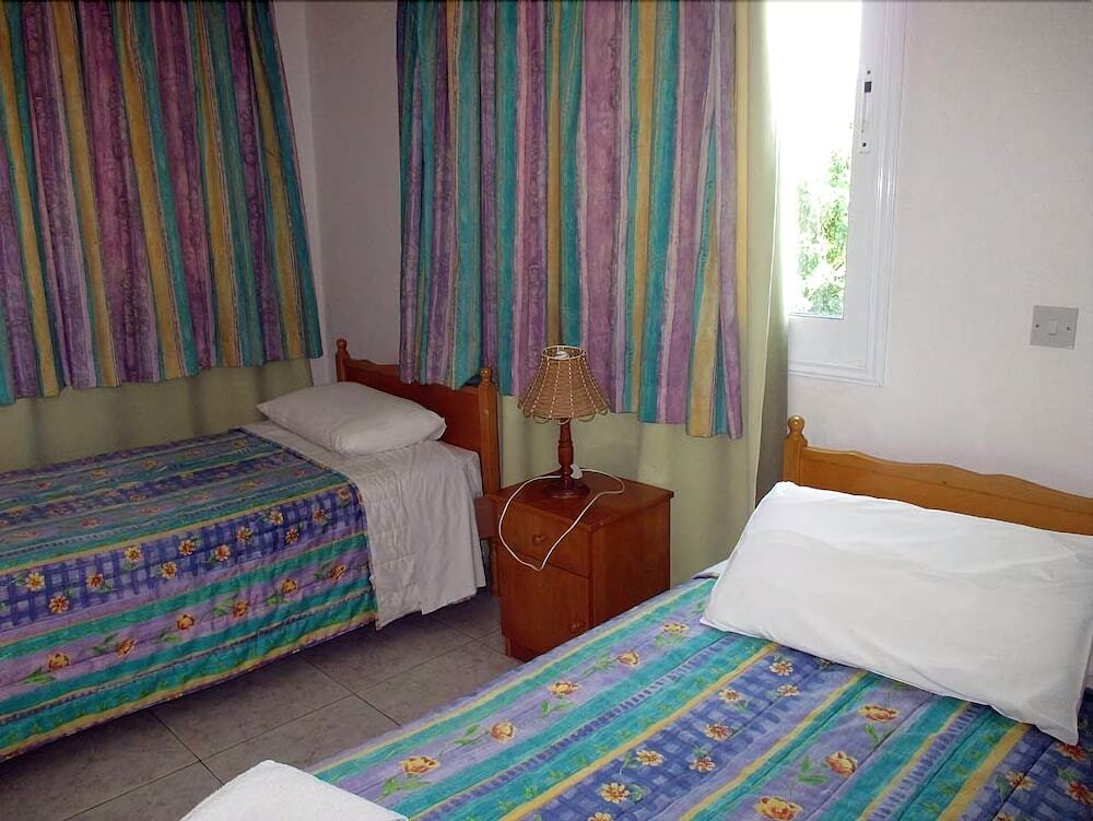Rododafni Villas