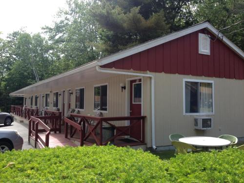 Marcotte Motor Court - photo 44