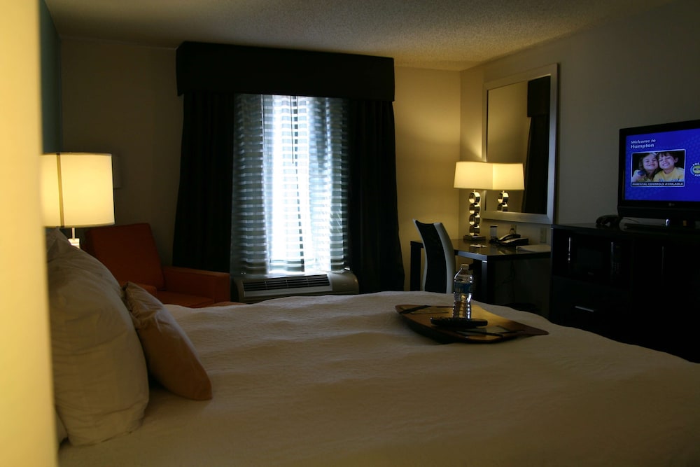 Hampton Inn Shreveport Airport - photo 33