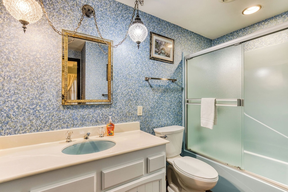 Sand & Sea Resort Condominiums - photo 863