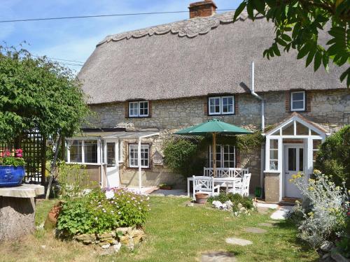 Southview Cottage — 4-Star Luxury Hotel in Newbridge, United Kingdom