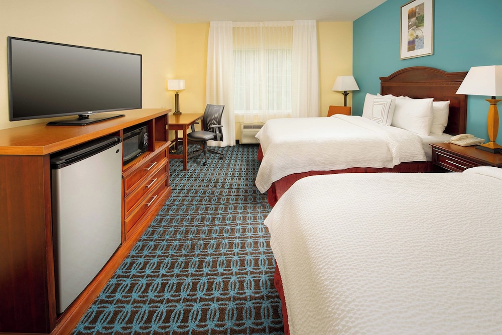 Fairfield Inn & Suites by Marriott Marshall - photo 8
