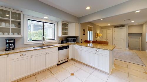 19 Heath Dr - photo 5