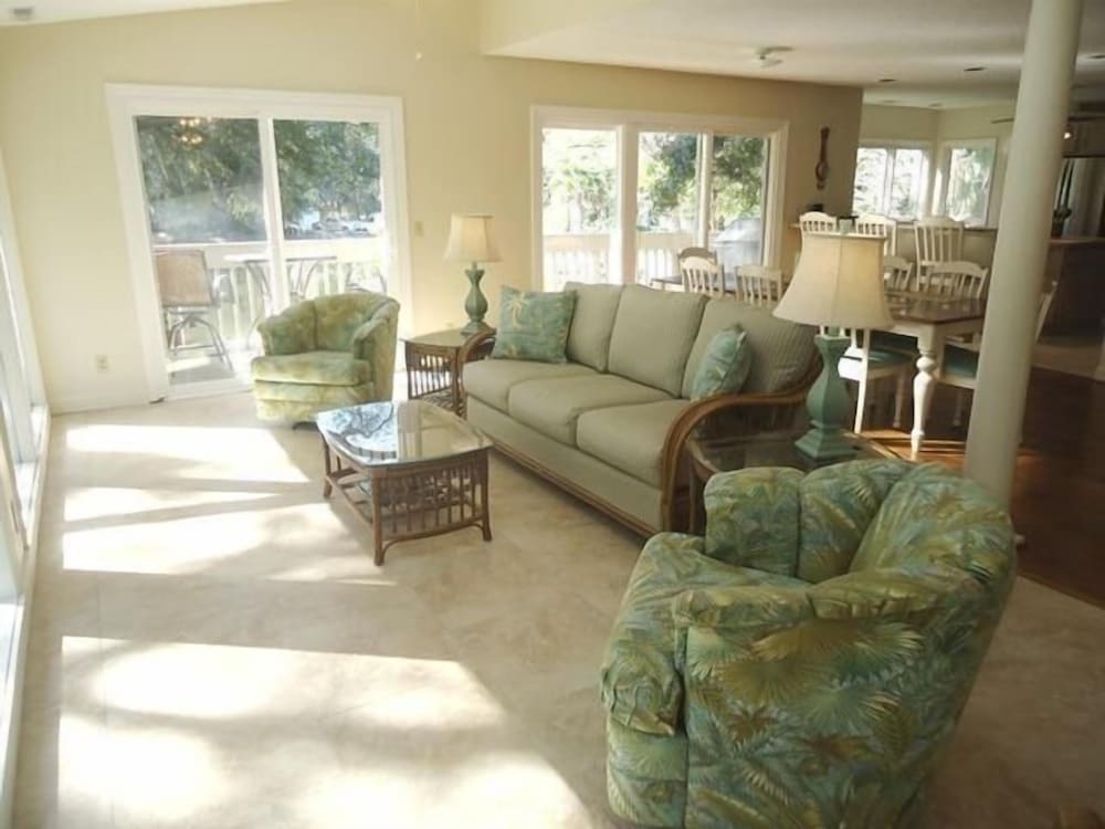 34 Baynard Park Rd. at The Sea Pines Resort - photo 7