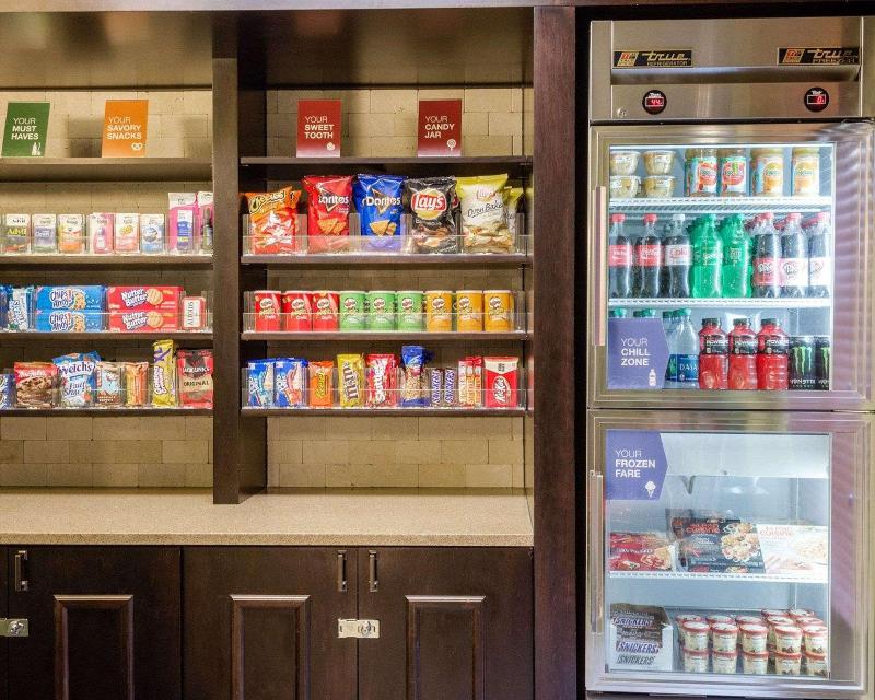 Comfort Suites Starkville - photo 4