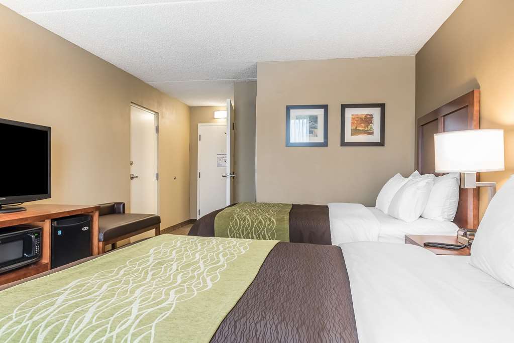 Comfort Inn & Suites Piqua Near Troy I75 - photo 18
