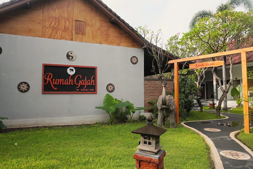 Rumah Gajah by Kubukubali