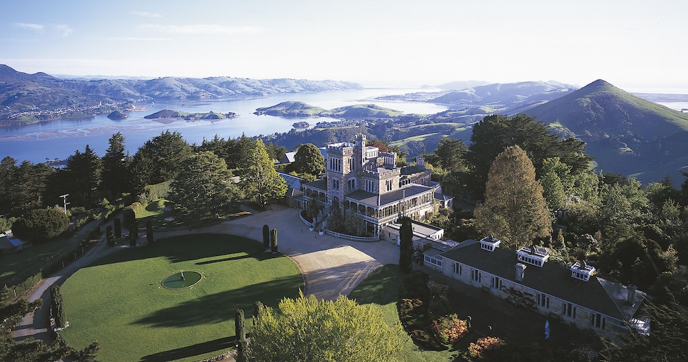 Larnach Lodge at Larnach Castle