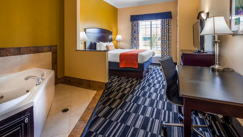 Best Western Plus Barsana Hotel & Suites - photo 11