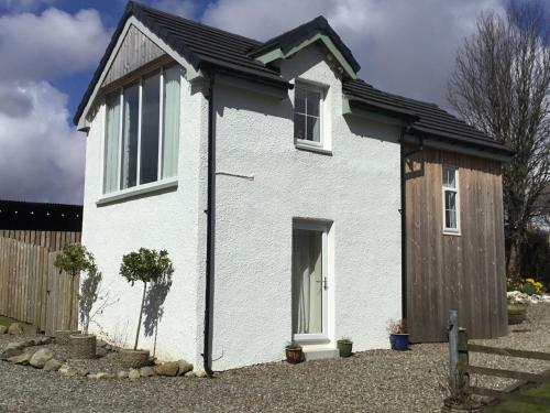 Burn View — Stirling