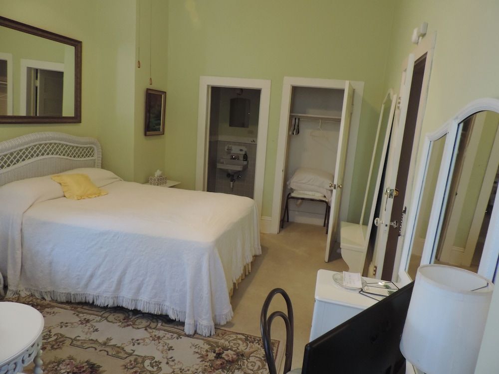 Franklin Terrace Bed and Breakfast - photo 12