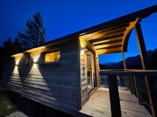 Alpine Love Shack - last minute hotel in Unknown City