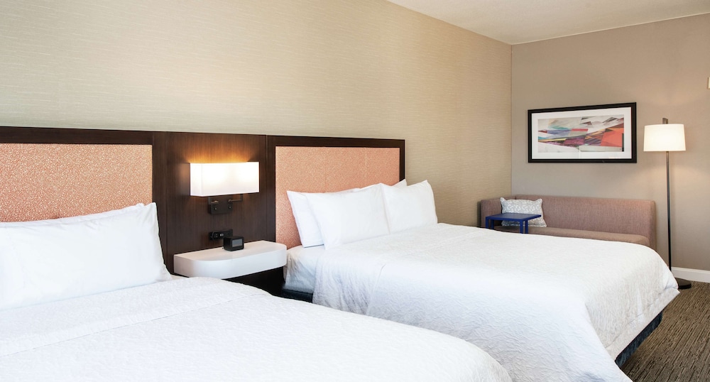 Hampton Inn Phoenix Airport North - photo 21