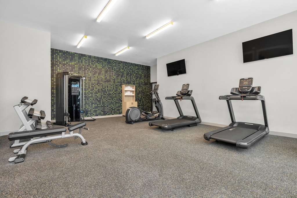 La Quinta Inn & Suites by Wyndham San Jose Airport Downtown - photo 30