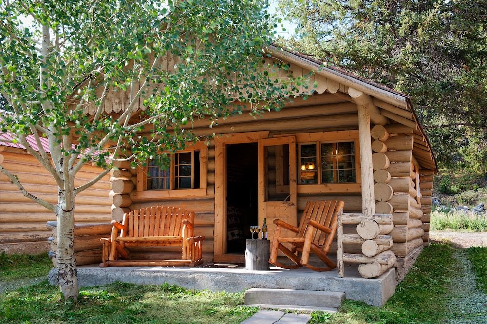 Silver Gate Lodging - photo 24