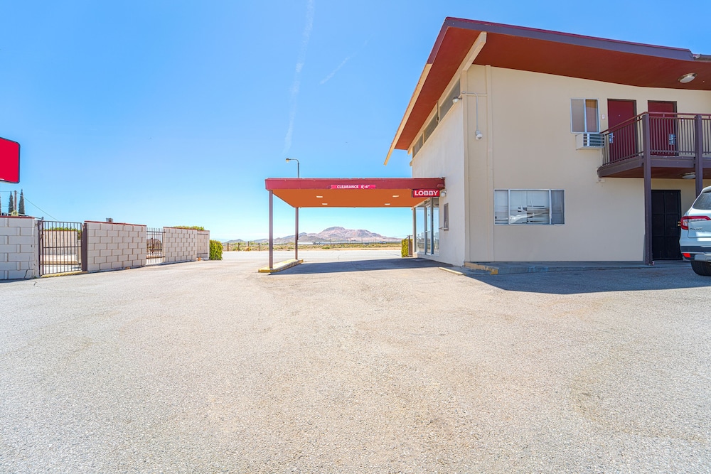 Mojave Hotel - photo 26