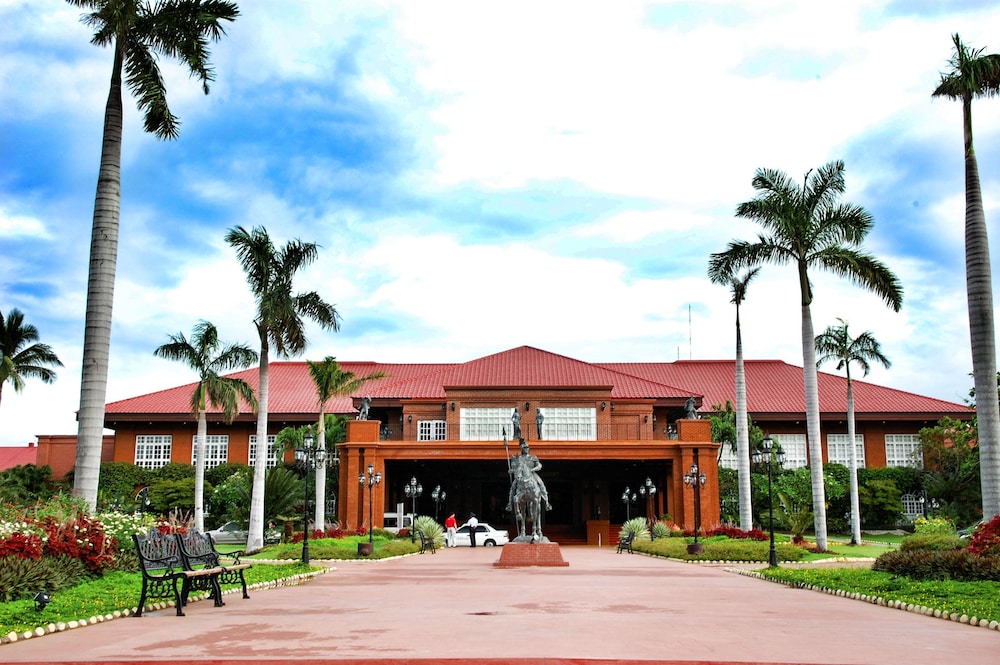 Fort Ilocandia Resort Hotel in Laoag, Philippines