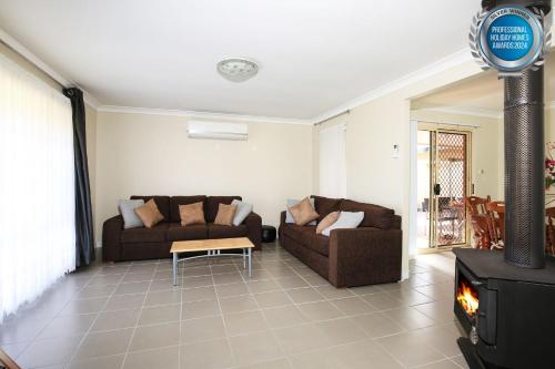 Kingfisher I Pet Friendly I 10 Min Walk To Beach — Tomerong