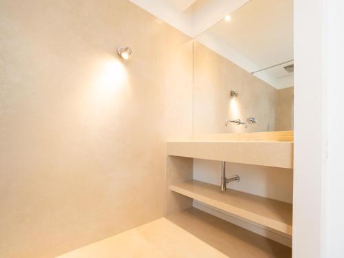 Appartements proche Croisette Casino plages centre ville et Gare in Cannes, France