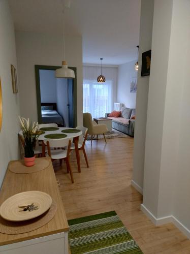 Apartament Mona Jeżyce — 4-Star Luxury Hotel in Poznan, Poland